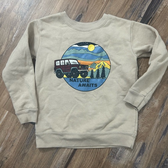 Beige Nature Awaits Sweatshirt - Picture 1 of 3